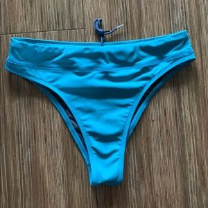 Zoe high rise bikini - WORN ONCE